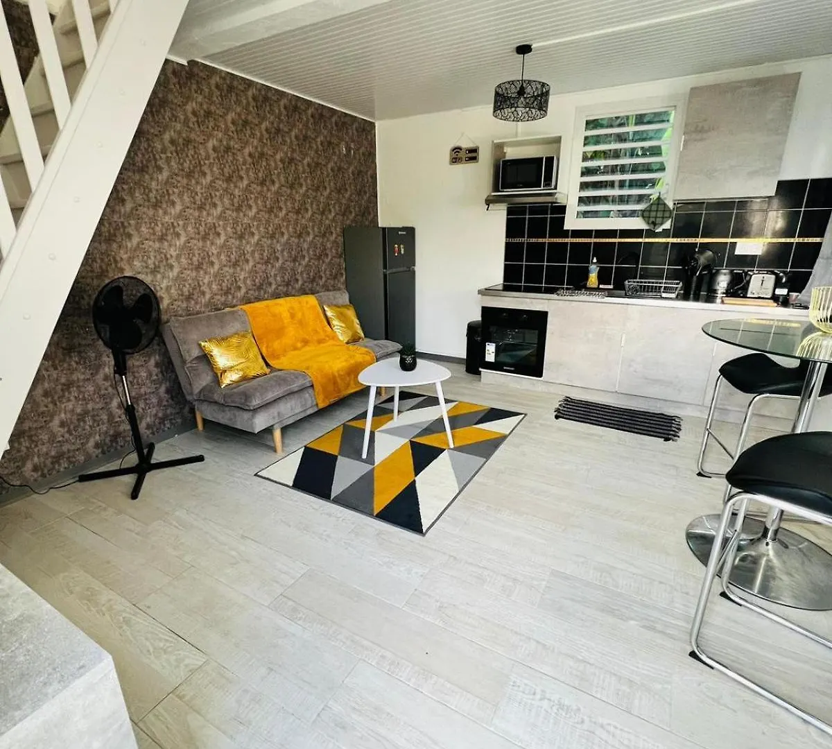 Duplex En Pleine Nature A Vernou Petit-Bourg